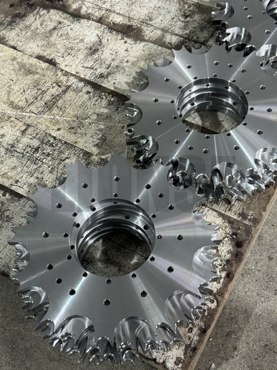 Mikä on hammaspyörän päätehtävä mekaanisissa laitteissa?