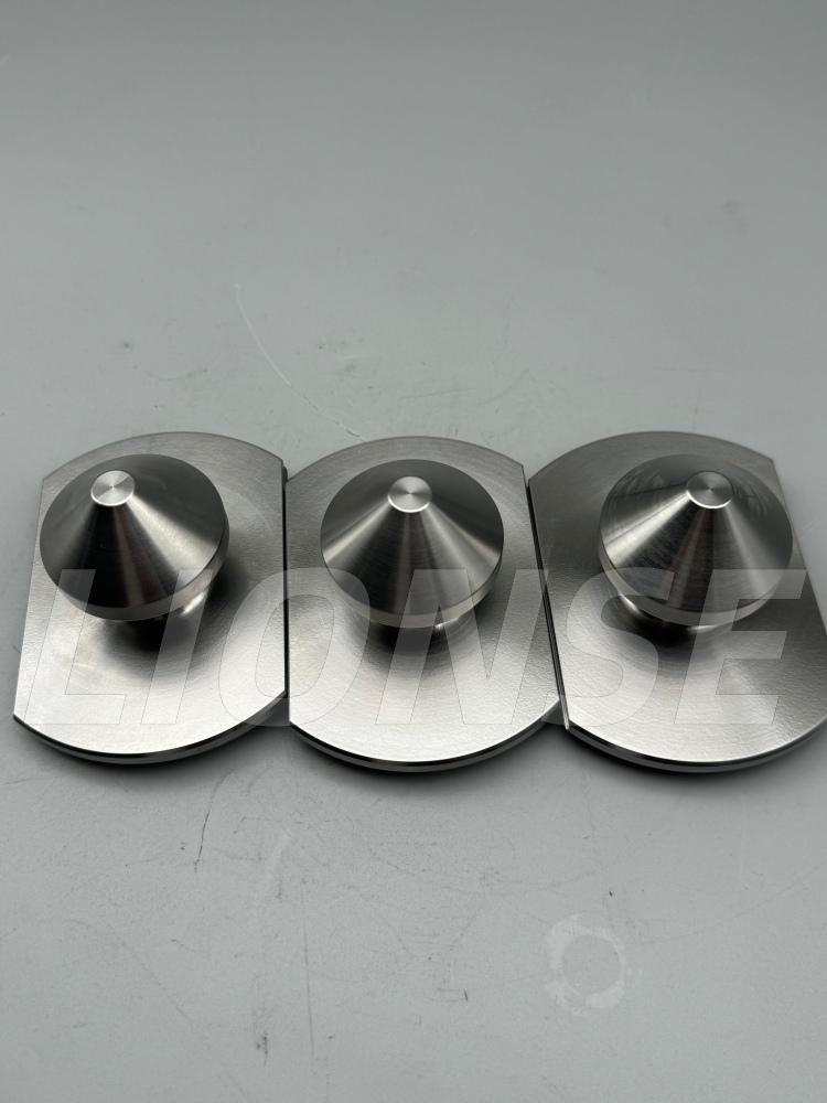 Kartiopinnan paikannuspultti